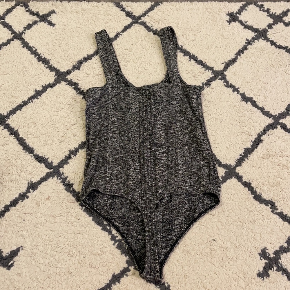 Express bodysuit - Picture 2 of 3
